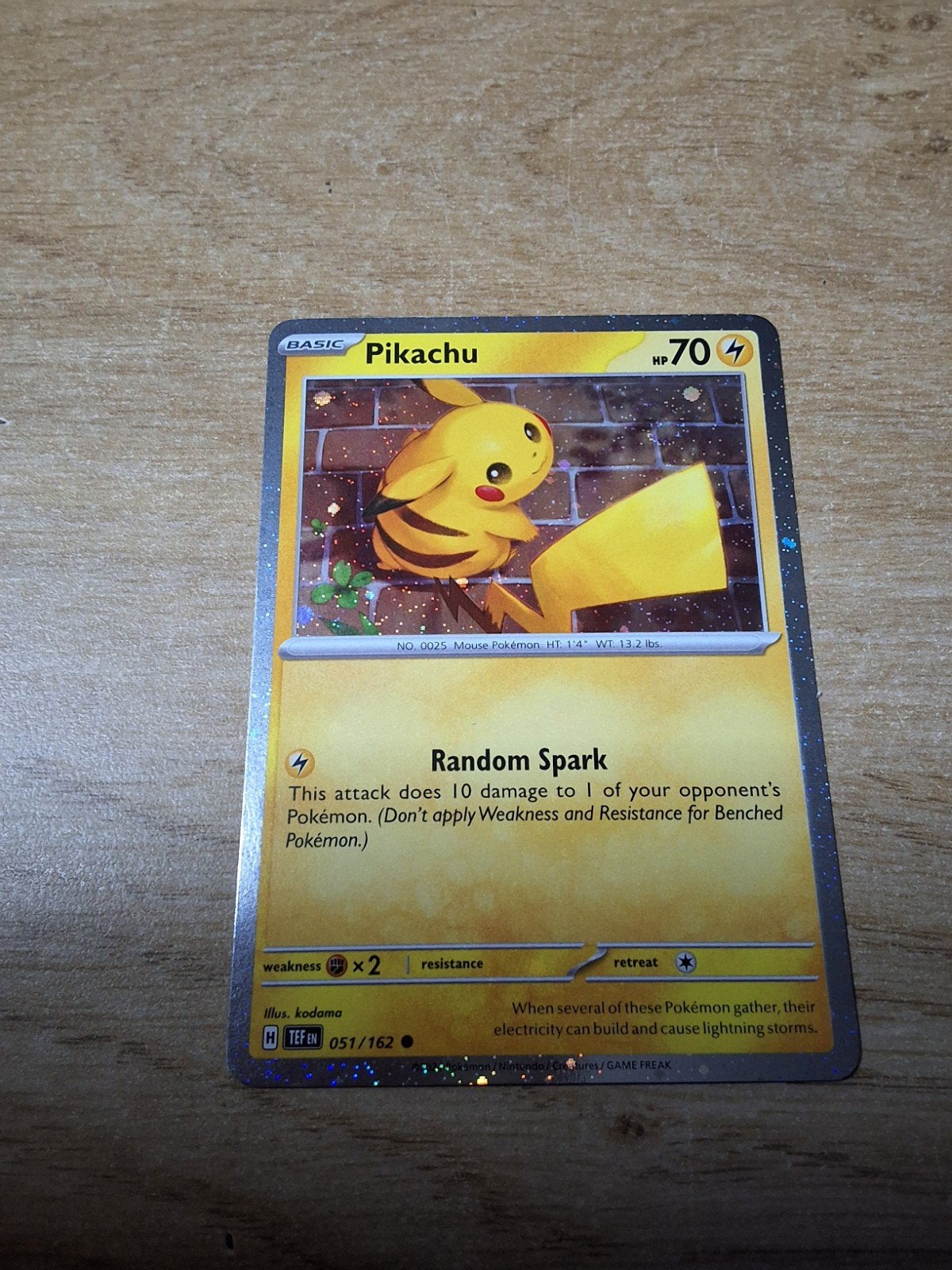 pikachu TEF 051/162 Cosmos, Hobby en Vrije tijd, Verzamelkaartspellen | Pokémon, Ophalen, Foil