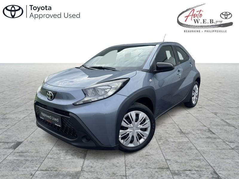 Toyota Aygo X 1.0Ess. AUTO CVT play avec seulement 25 881 km, Auto's, Toyota, Automaat, Blauw, 72 pk, USB
