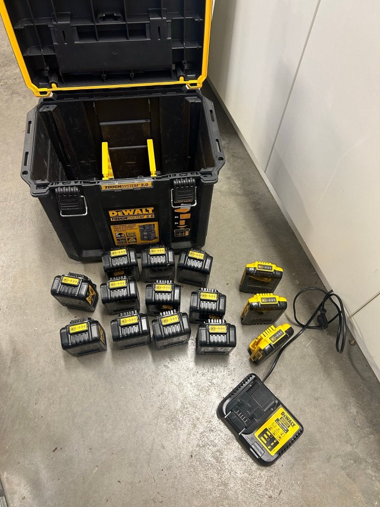 Dewalt 18V batterijen, Doe-het-zelf en Bouw, Gereedschap | Machine-onderdelen en Toebehoren, Gebruikt, Ophalen