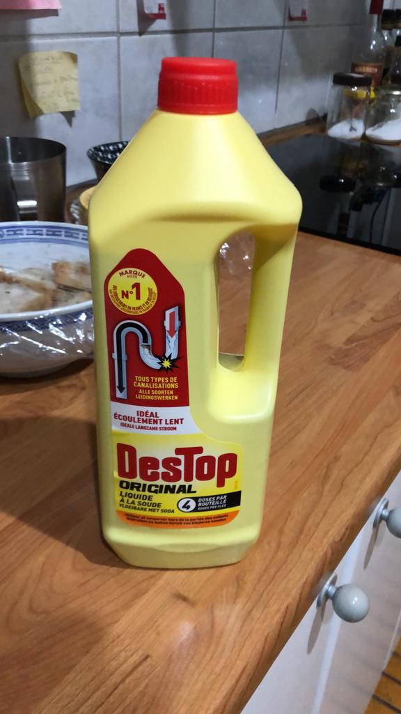 Destop, Enlèvement, Produit de nettoyage