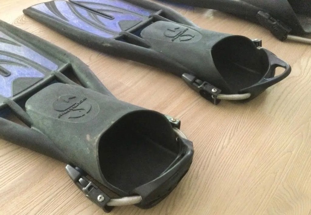 2 sets Scubapro Twin jet Max te koop 30€/set - Ecocheques, Watersport en Boten, Duiken, Gebruikt, Zwem- of Duikvliezen, Ophalen of Verzenden