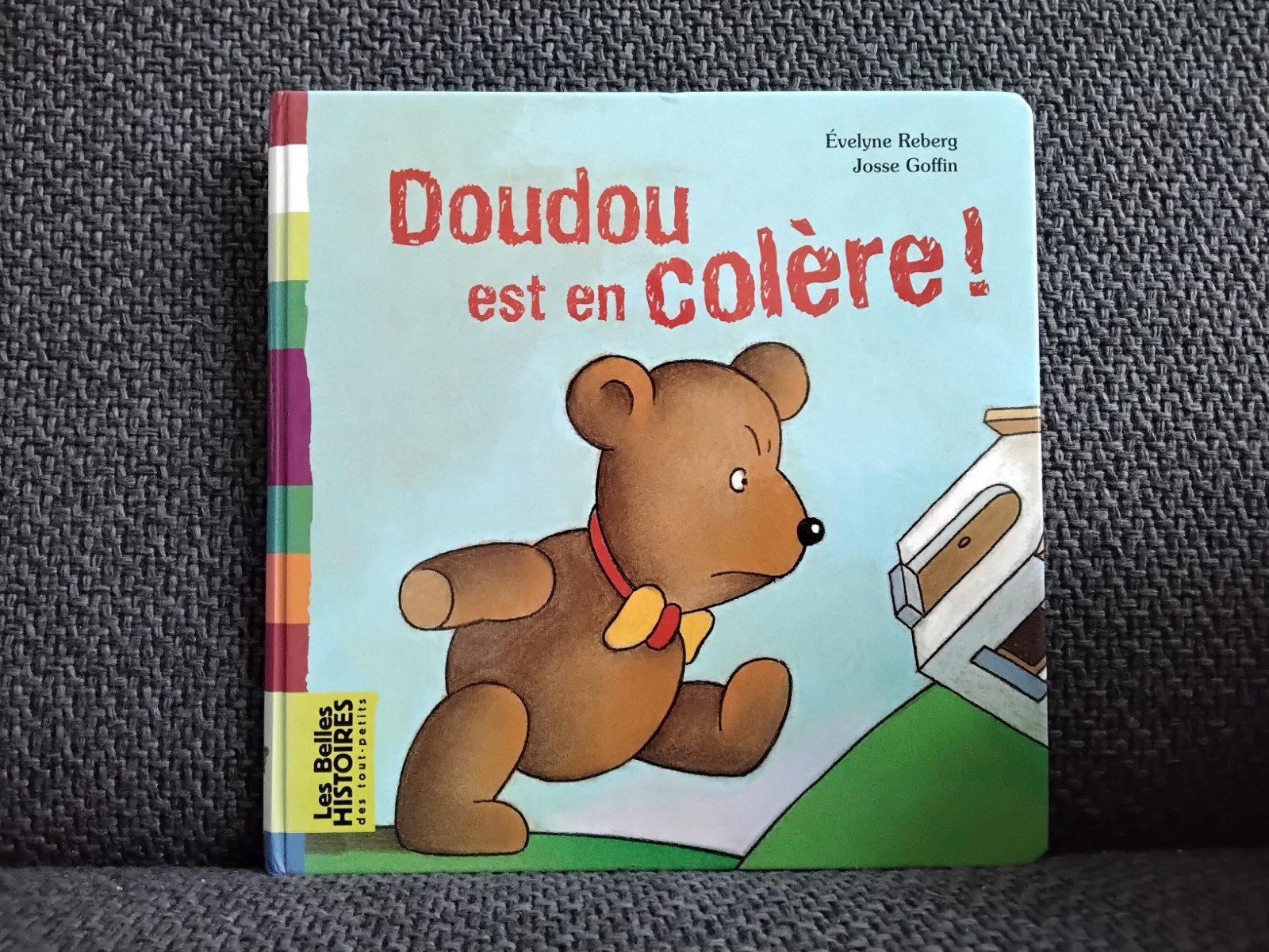 doudou est en colère, Livres, Enlèvement