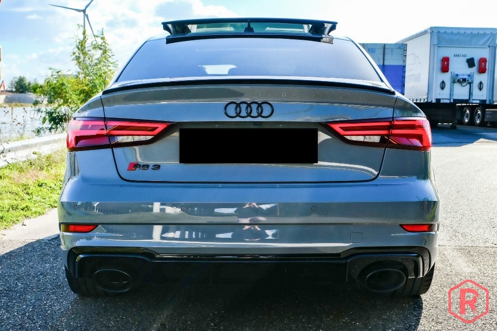 Audi RS3 Limousine 400ch ToitOuvrant Bang&Olufsen Caméra, Cuir, Argent ou Gris, Achat, https://public.car-pass.be/vhr/89932462-46d4-4675-b559-2c6e68d3dfd7