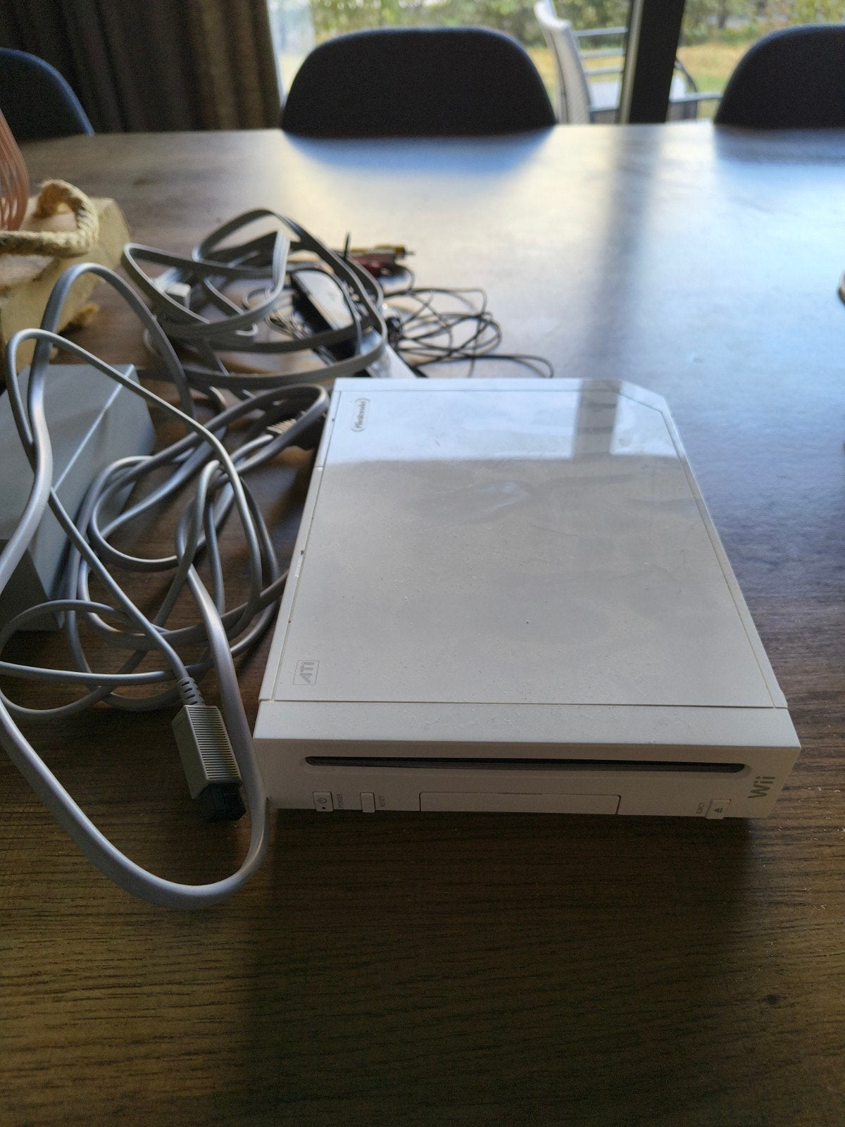 Nintendo Wii met laadstation, Enlèvement