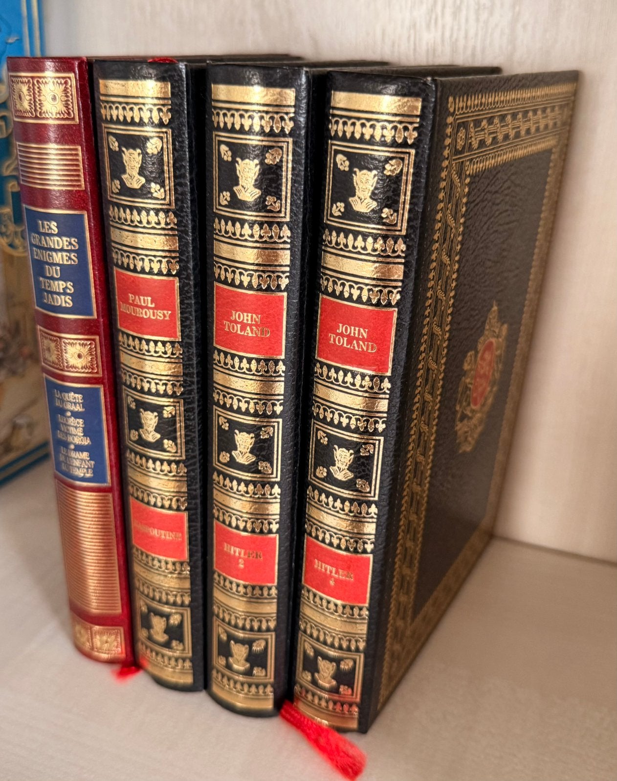 Lot de 4 livres reliés – Histoire & Grandes énigmes, Enlèvement