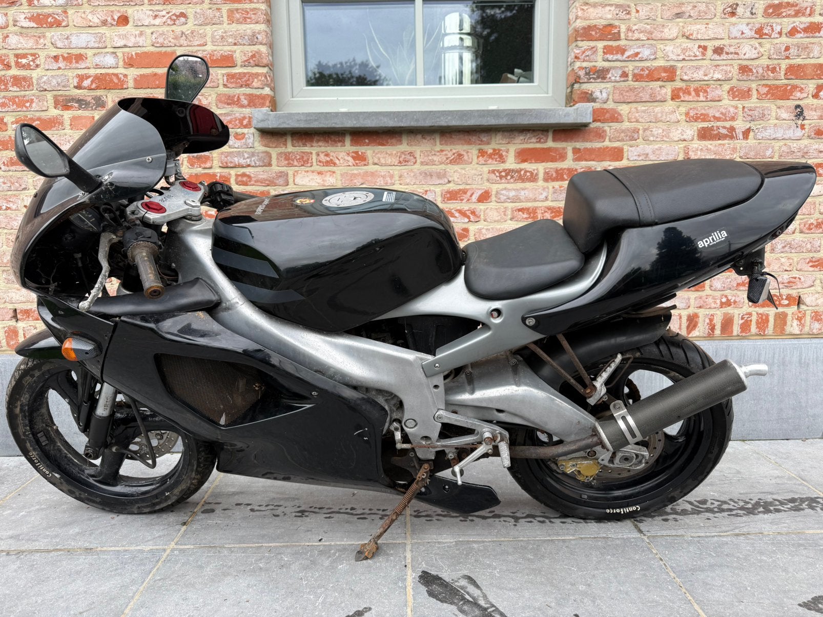 Trouve de ponçage Aprilia RS 125, Enlèvement