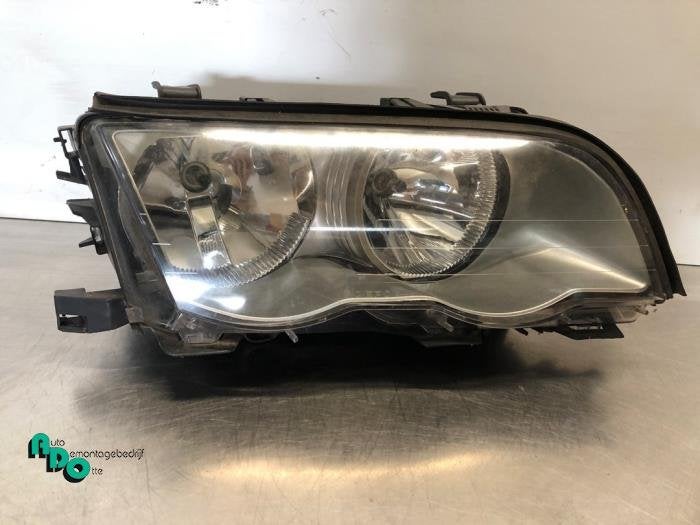 Phare droit d'un BMW 3-Serie, -, 3 mois de garantie, Utilisé, -