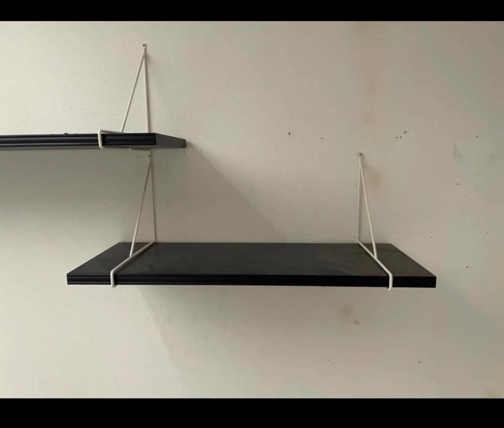 Ikea wandplank Bergshult, Ophalen
