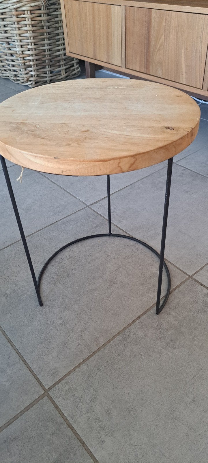 bijzettafeltje, Ophalen, Hout