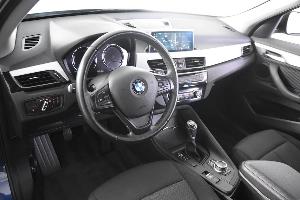 BMW X1 sDrive 18i *1er propriétaire*Navi*PDC*Radiateur*, Autos, Achat, Entreprise, Boîte manuelle, Entretenue par le concessionnaire