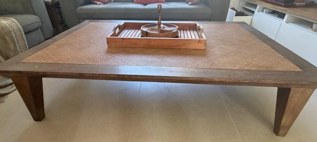 Table de salon en bois massif, Maison & Meubles, 100 à 150 cm, Enlèvement, Utilisé, 50 à 100 cm