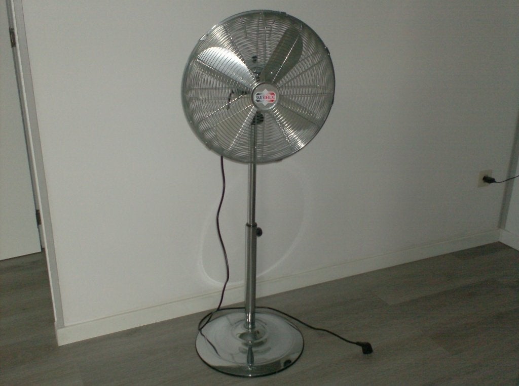 ventilator  zilver  tristan, Ophalen of Verzenden, Zo goed als nieuw