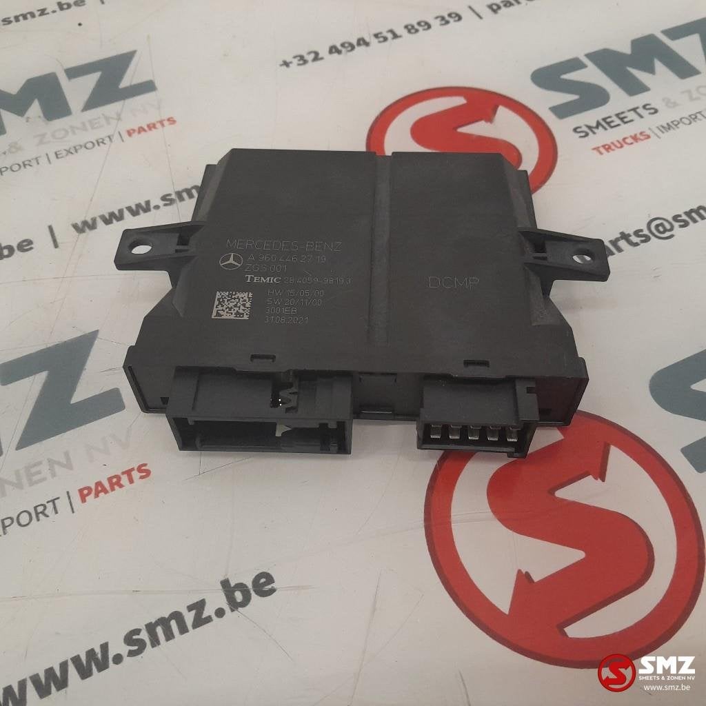 Occ Unité de commande de porte ECU Mercedes, Utilisé, Mercedes-Benz, Électronique et Câbles