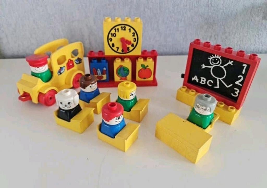 Vintage duplo set nr. 2645  : kleuterschool, Kinderen en Baby's, Ophalen of Verzenden, Complete set, Duplo