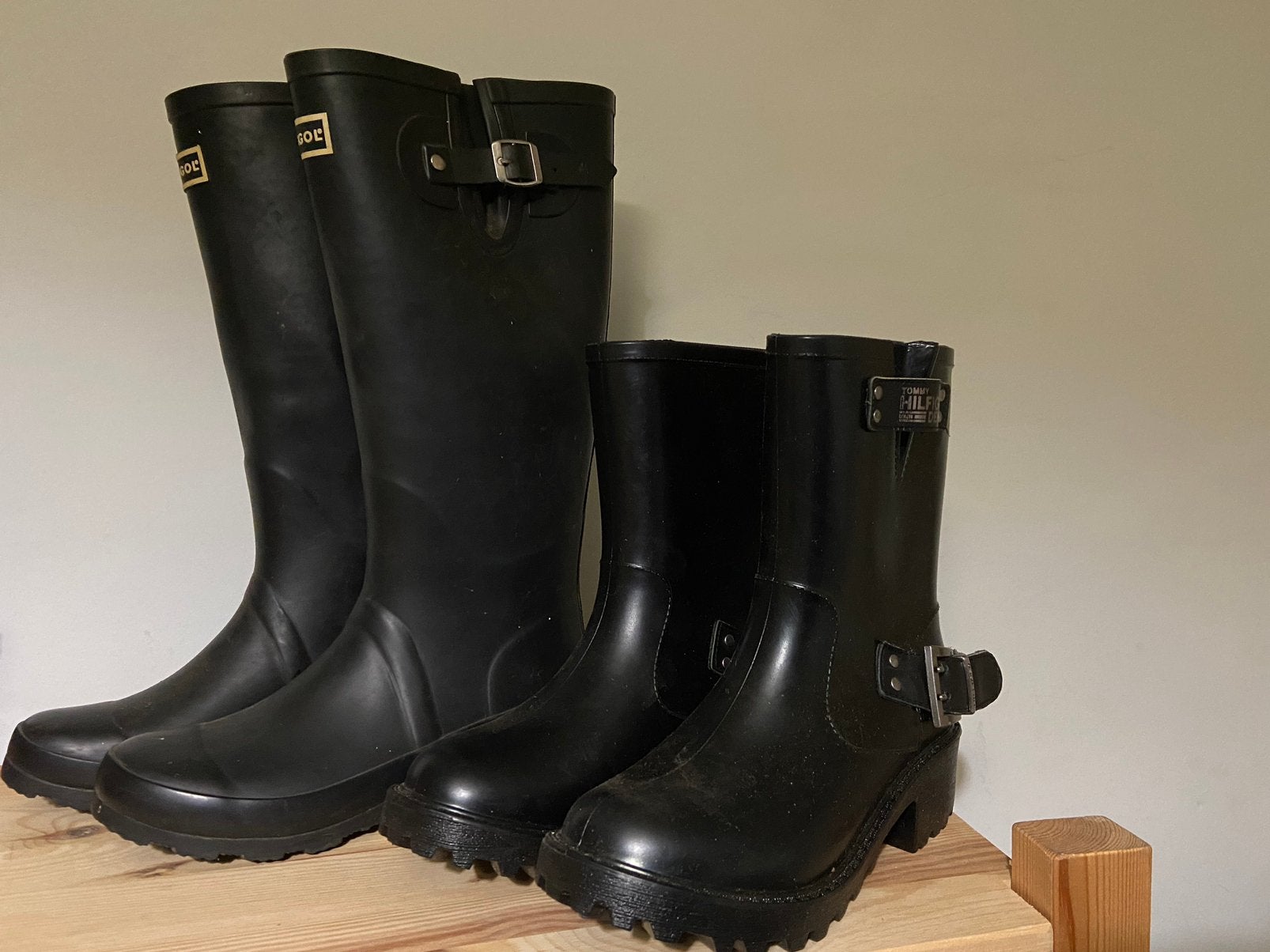 Regenlaarzen Tommy Hilfiger m36, Kangol m37 zie info/foto’s, Ophalen, Zwart, Regenlaarzen, Zo goed als nieuw