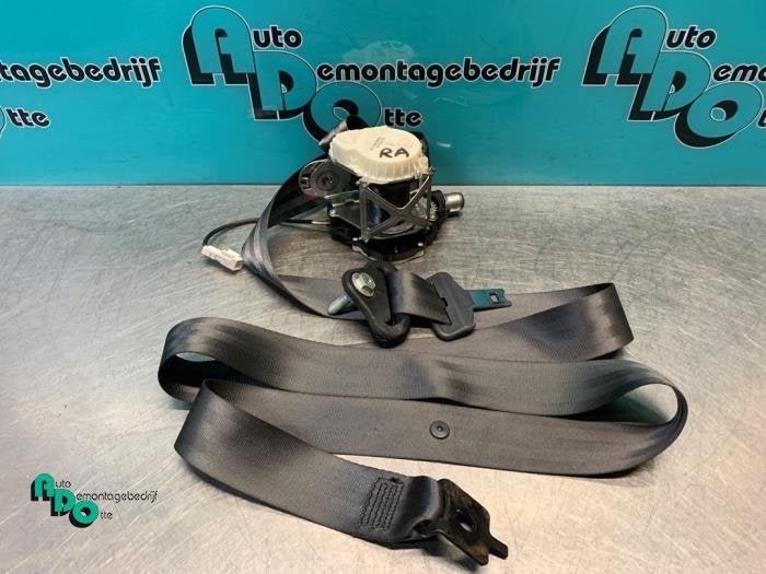 Ceinture de sécurité arrière droite d'un Renault Clio (Cl, Renault, -, 3 mois de garantie, Utilisé