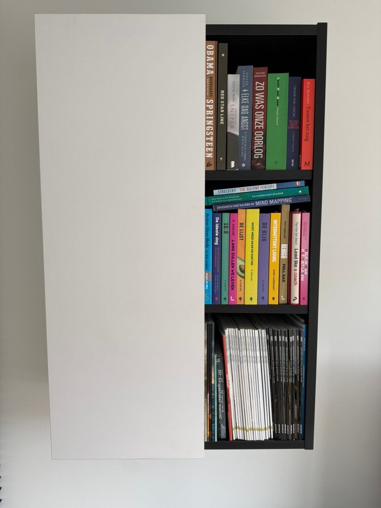Hangkast, Huis en Inrichting, Ophalen, Met deur(en), 100 tot 150 cm, Zo goed als nieuw
