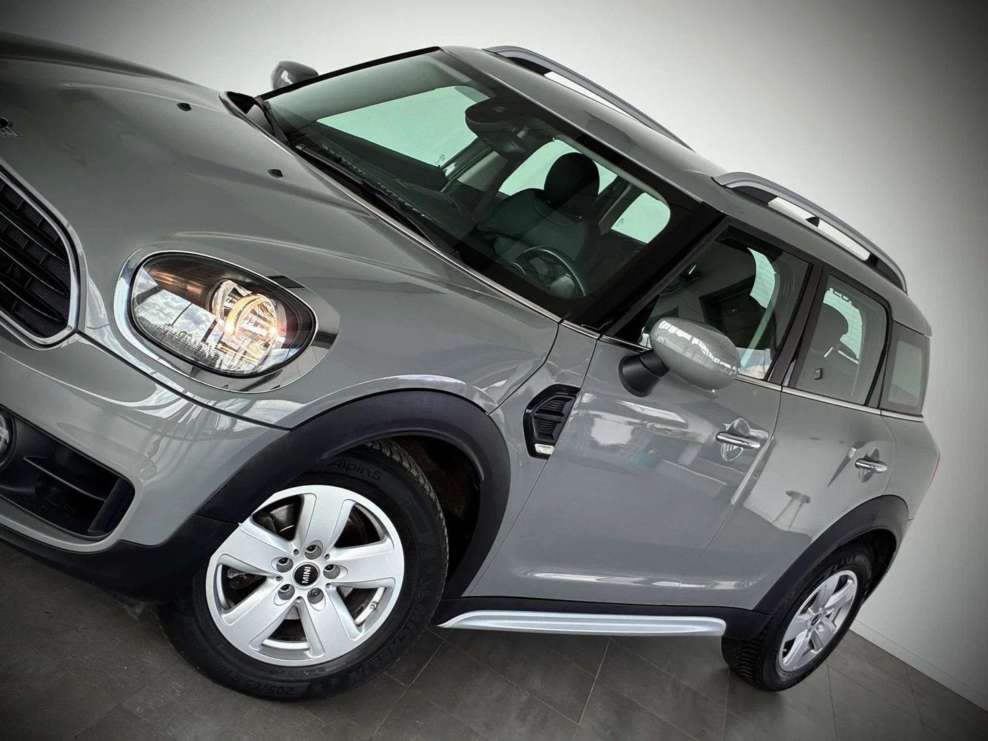 MINI Countryman One 1.5iA -GPS-CUIR-JANTES16-PDC (bj 2019), Auto's, Mini, Automaat, 75 kW, Gebruikt, Leder