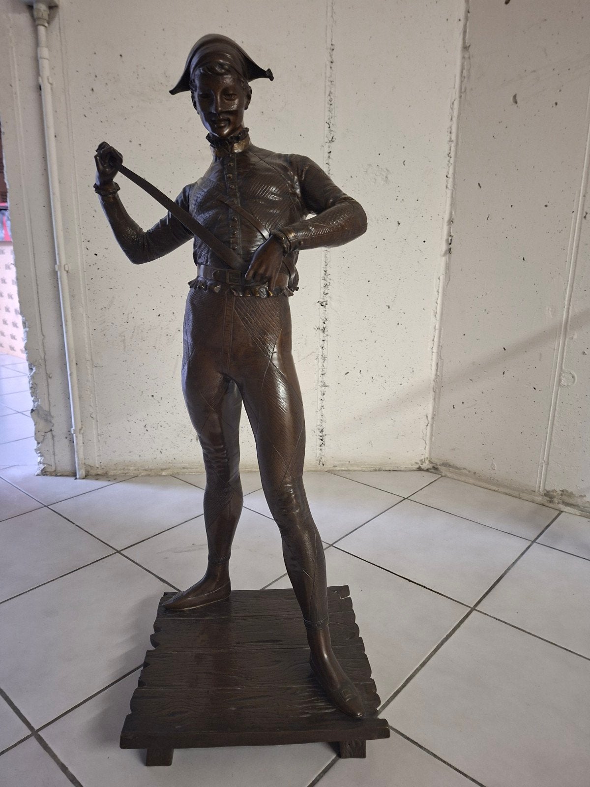 Bronzen beeld Paul Dubois - Harlekijn, Ophalen