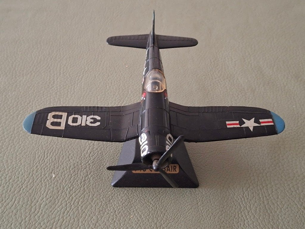 Avion F4U Corsair, Hobby & Loisirs créatifs, Enlèvement ou Envoi, Comme neuf, 1:72 à 1:144, Avion