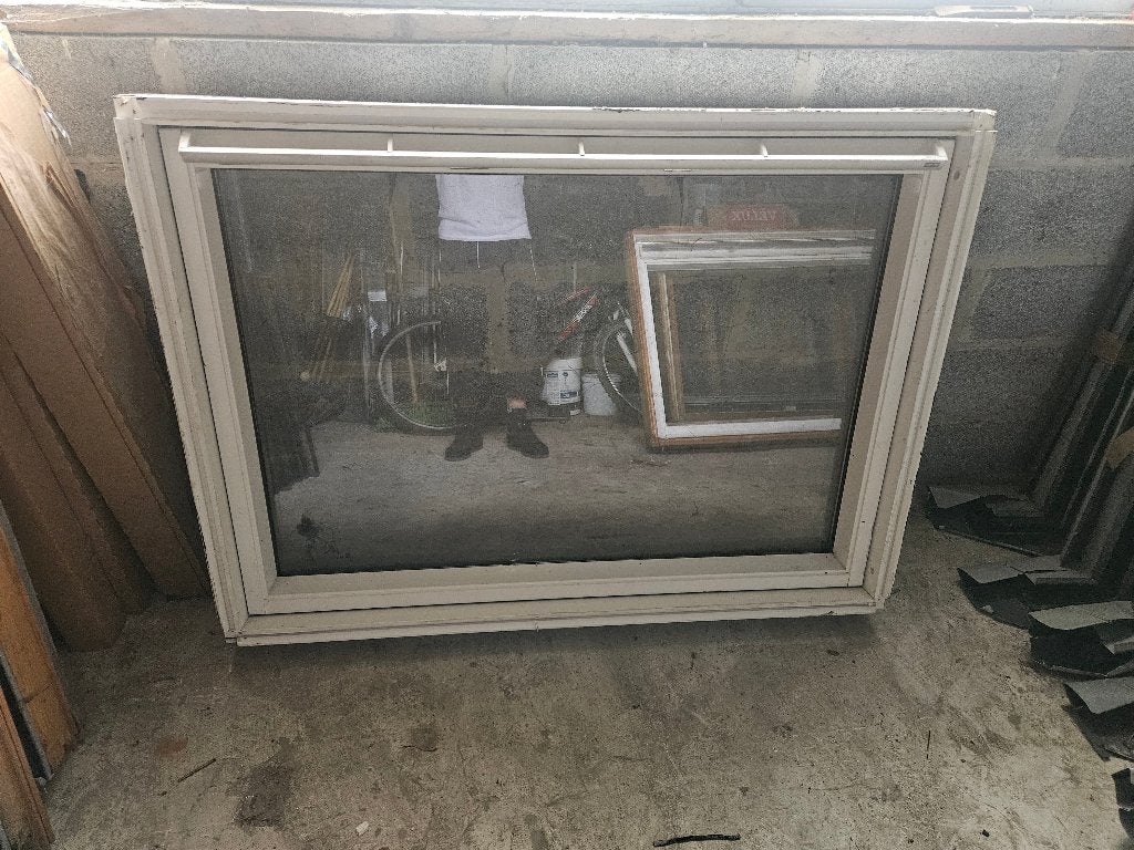 velux GGL UK04 134x98 comme neuf (posé 2 mois) + raccord, Bricolage & Construction, Enlèvement, Comme neuf, Double vitrage