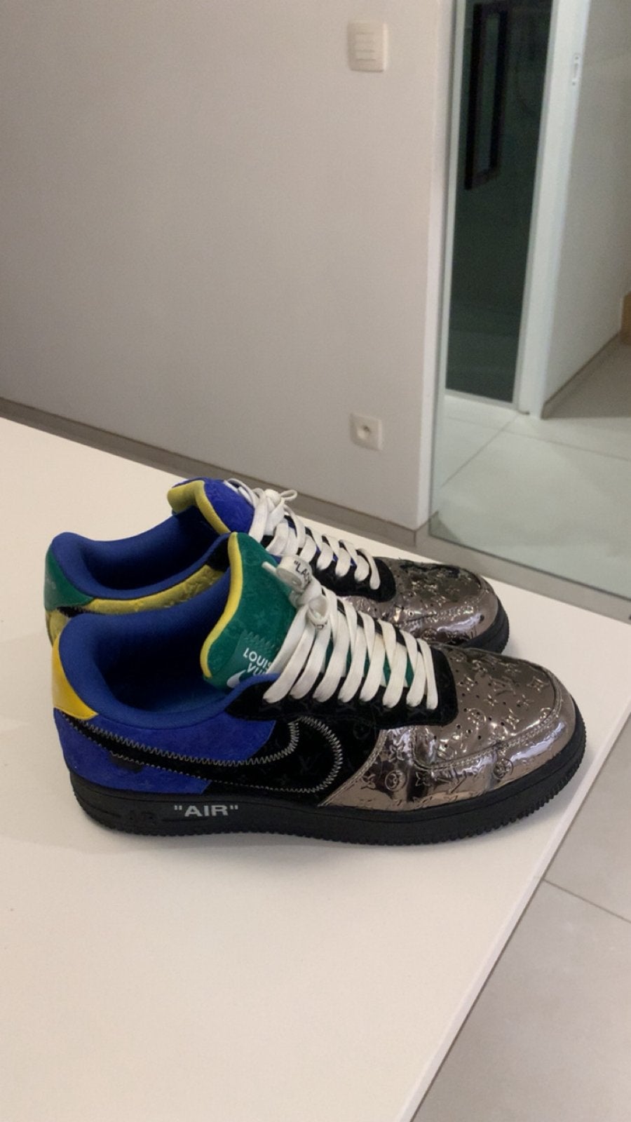 louis vuitton x nike air force 1" (virgil abloh), Kleding | Heren, Schoenen, Overige kleuren, Ophalen of Verzenden, Sneakers, Gedragen