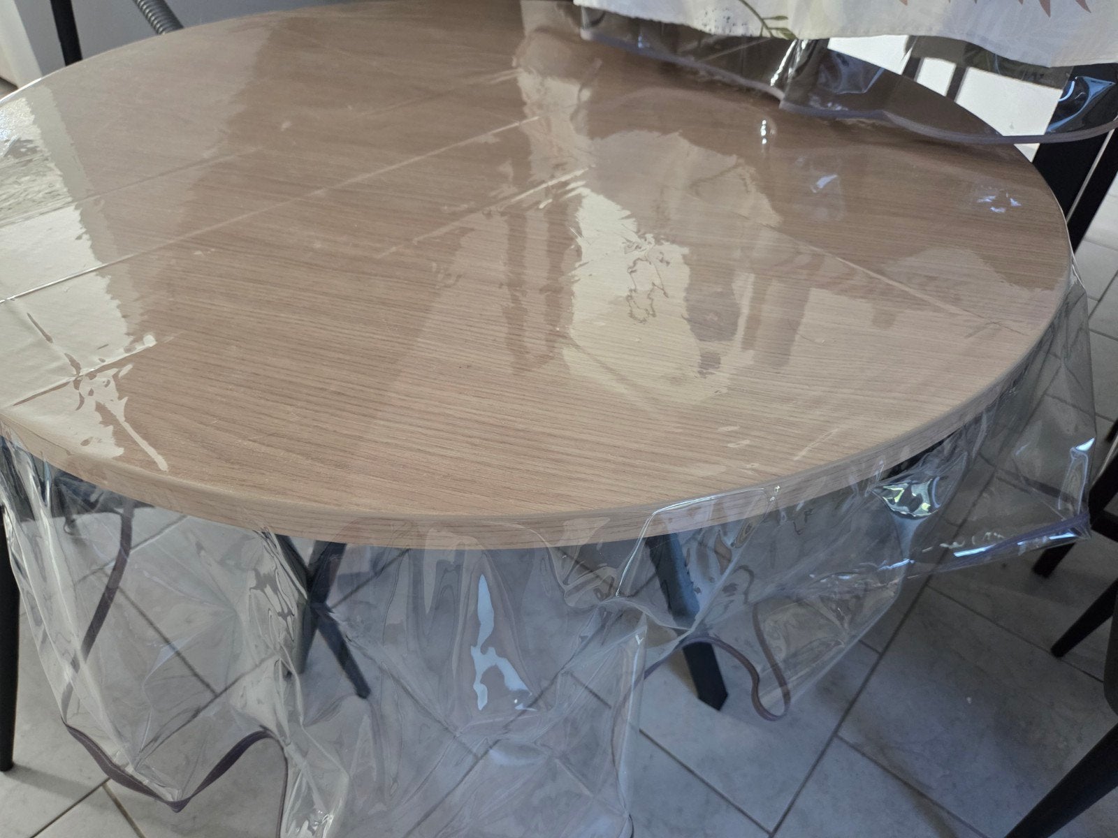 ! Dringend! Ronde tafel met een diameter van 100 cm | Hout-m, Ophalen