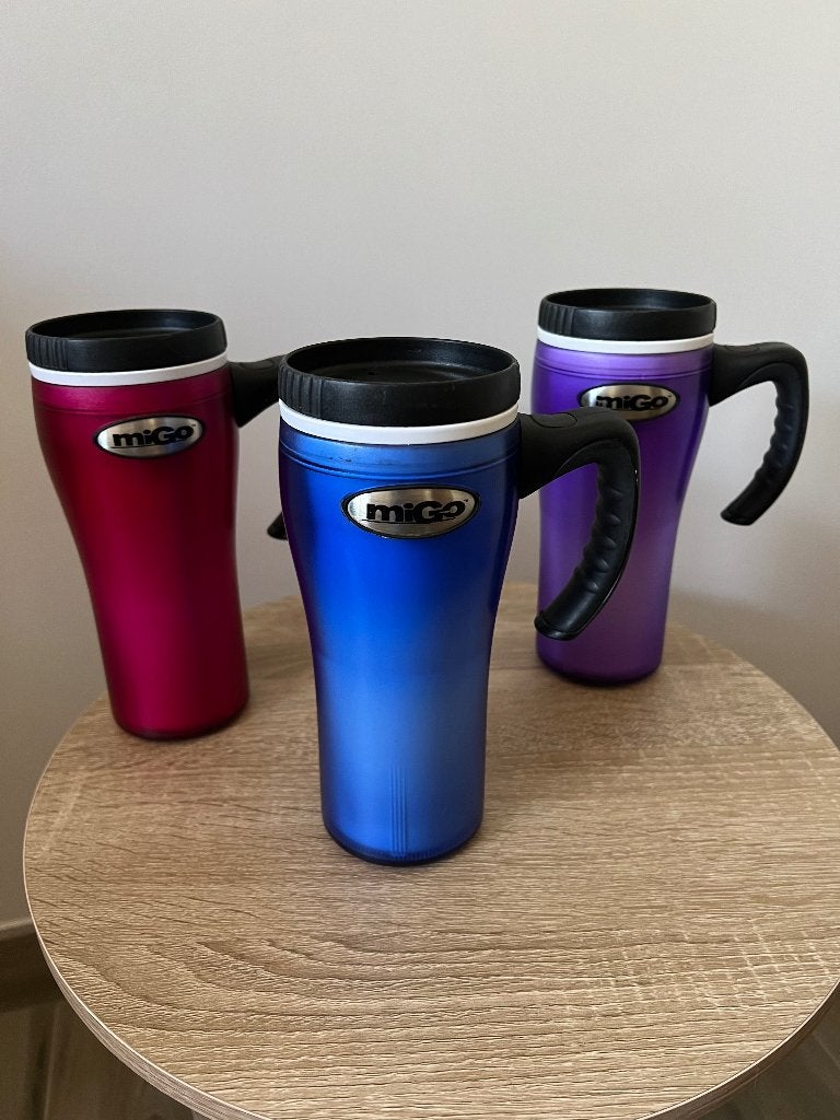 Ensemble de 3 mugs isothermes et gobelets de voyage MiGo, Maison & Meubles, Cuisine | Vaisselle, Envoi, Utilisé, Mug