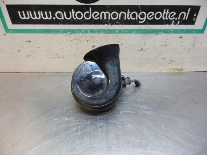 Klaxon d'un Audi A4 (A4 01-), -, Audi, Utilisé, -