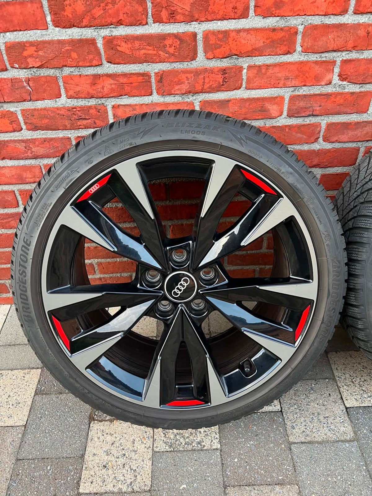 KIT HIVER AUDI A3 8Y S-LINE 225/40/R18, Pneus et Jantes, Pneus hiver, Véhicule de tourisme, 18 pouces