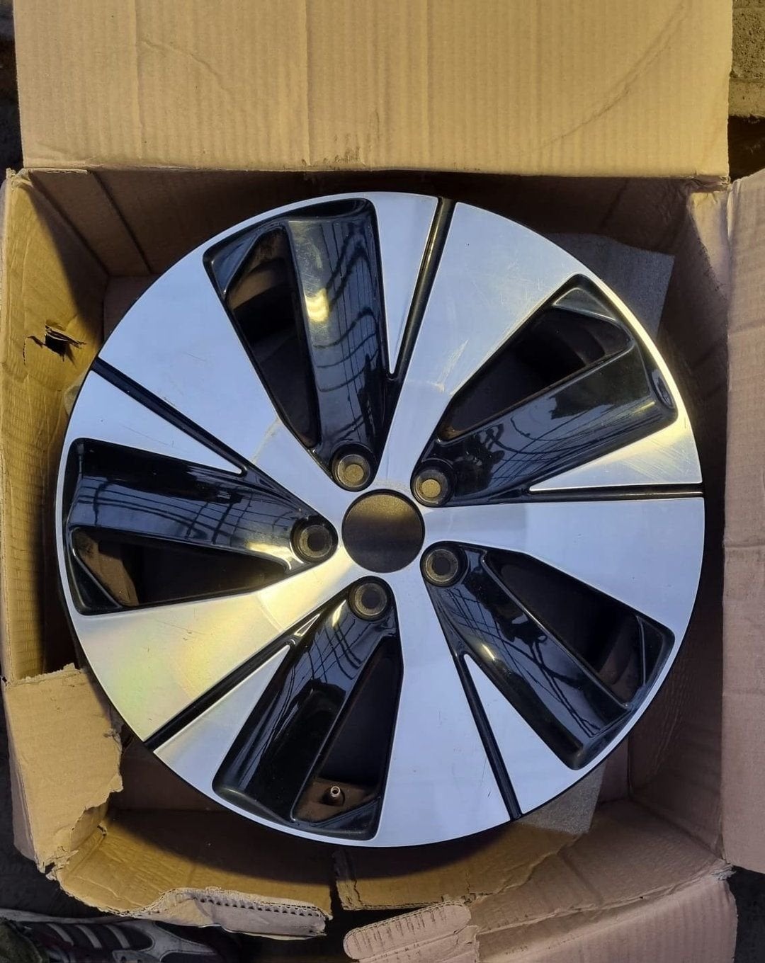 2015/2025 VOLVO XC40 MK1 VELG 18 INCH 7.5 31680403, Gebruikt, -, -, Ophalen of Verzenden