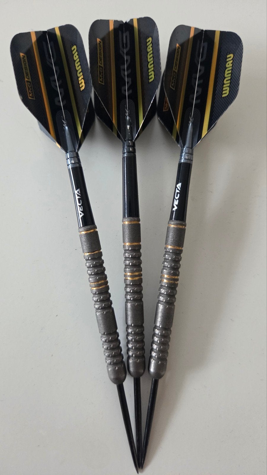 Winmau MVG Evo-X, Enlèvement ou Envoi, Utilisé, Fléchettes