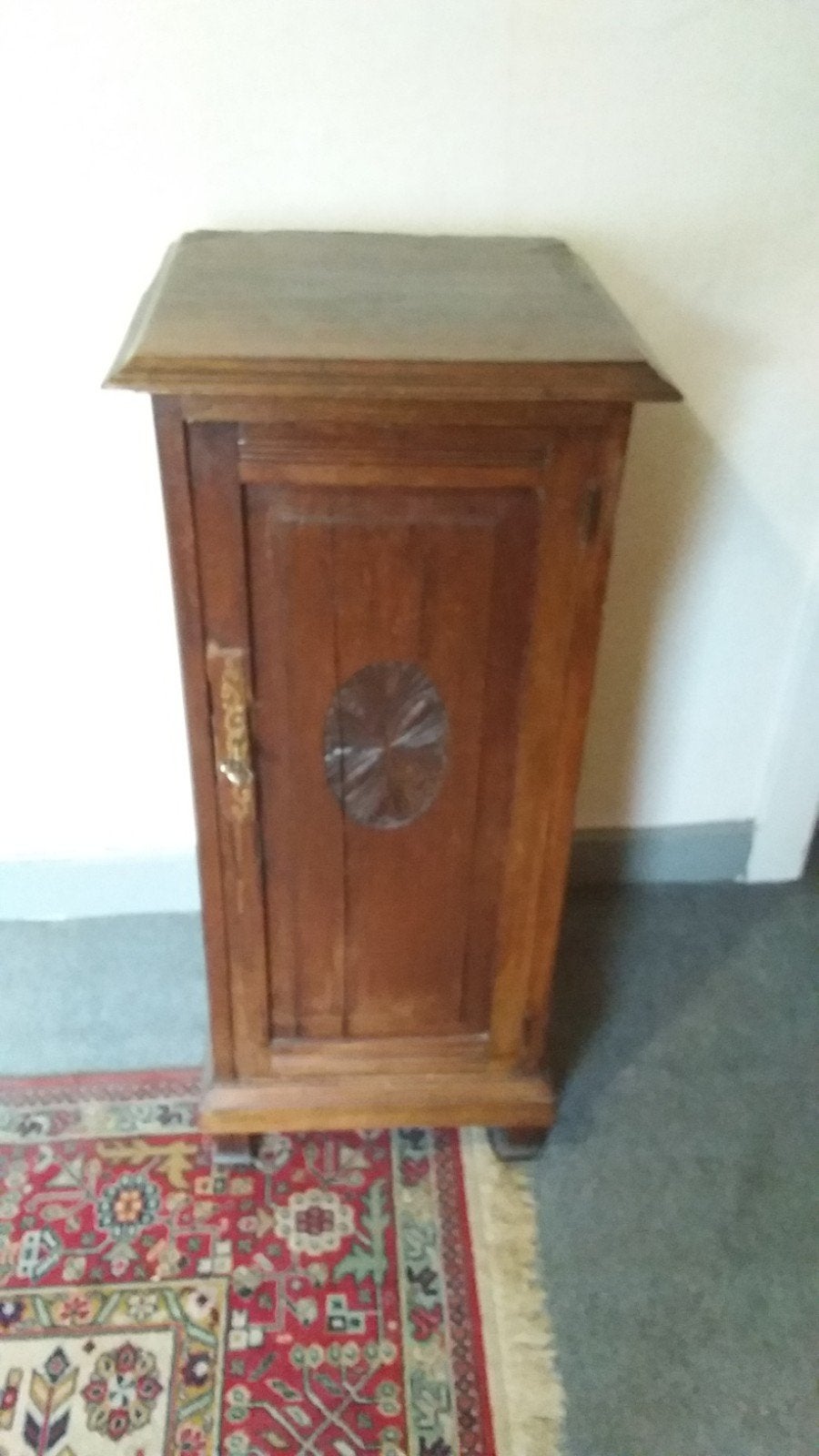 table de nuit, Enlèvement