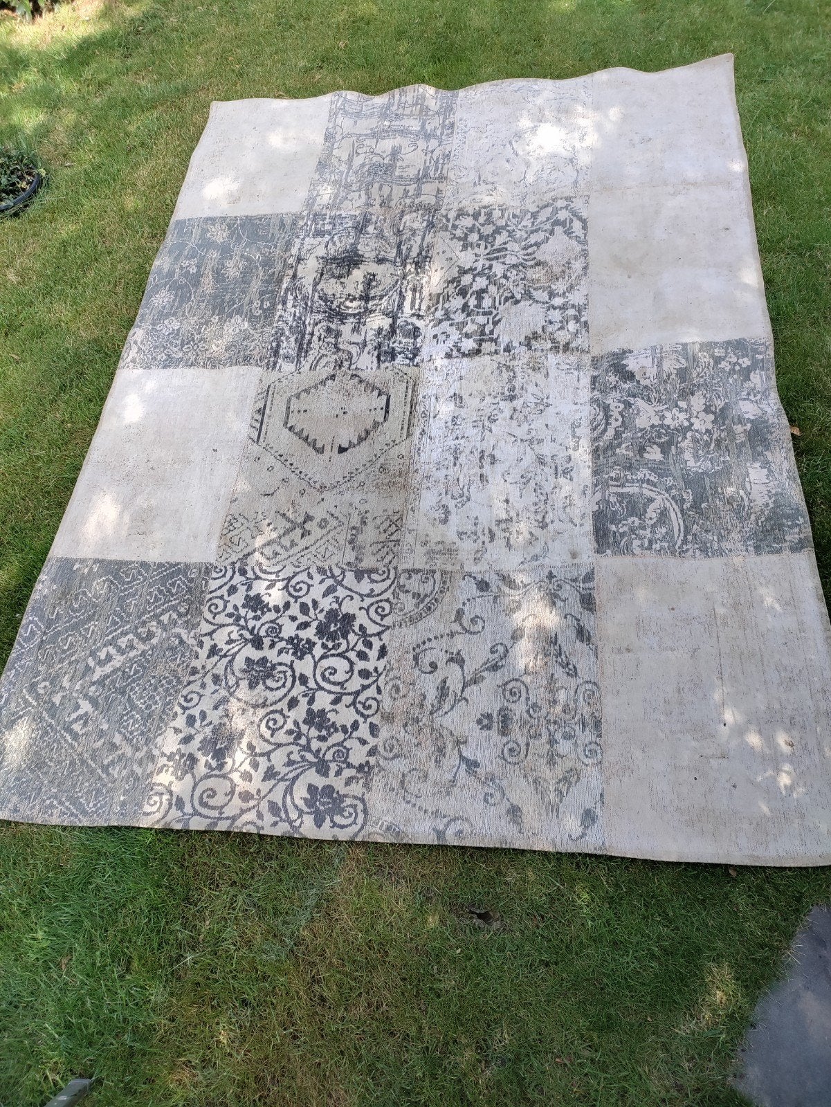 2 tapijten jacquard motief, Ophalen