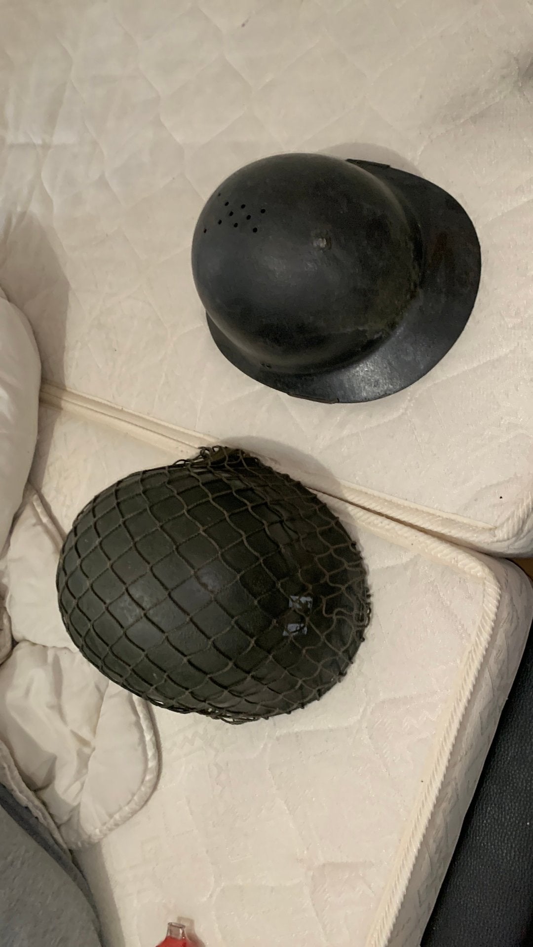 Casques WWII, Collections, Enlèvement, Armée de terre, Casque ou Béret