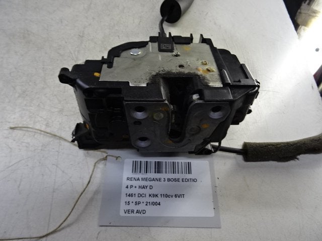 SERRURE DE PORTE AVANT DROITE Megane III Berline (BZ), Utilisé, Droite, Renault