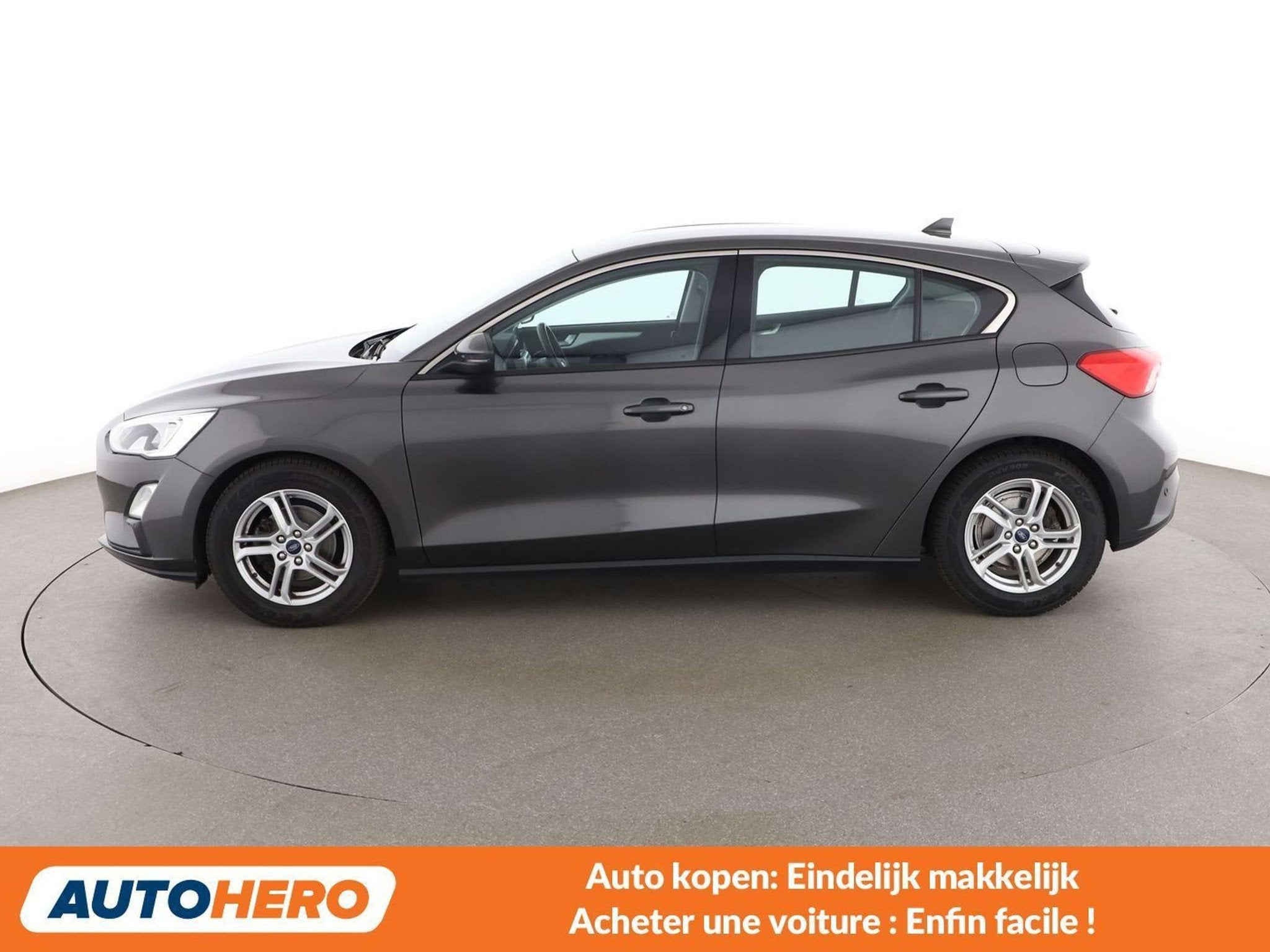 Ford Focus 1.0 EcoBoost Cool&Connect (bj 2018), Auto's, Stof, Gebruikt, 74 kW, Zilver of Grijs