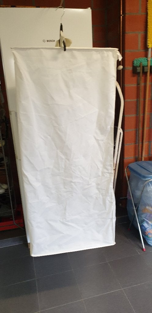 Witte hangkastje voor tent , camper ...., Ophalen of Verzenden, Zo goed als nieuw