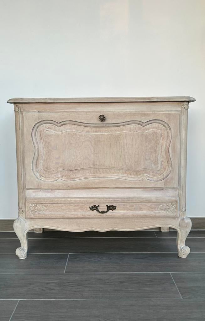 Prachtige eiken kast – landelijke stijl – veel opbergruimte, Huis en Inrichting, Kasten | Ladekasten, Ophalen, 1 of 2 laden, Eikenhout