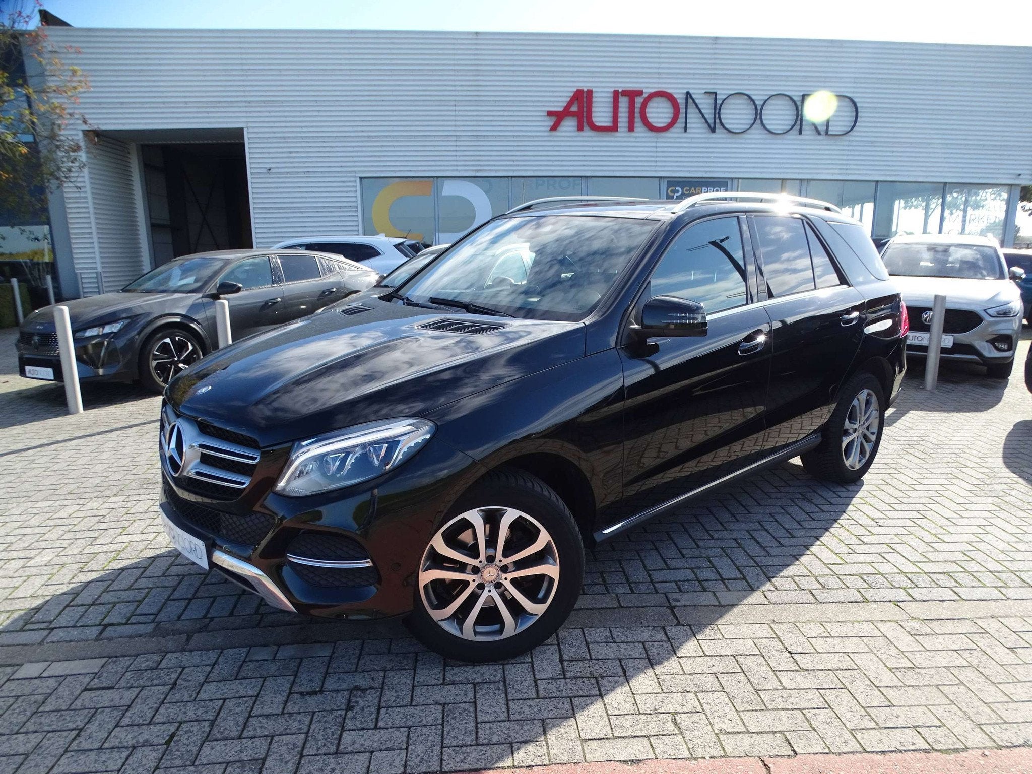 Mercedes-Benz GLE 250 GLE 250 d 4-Matic (automatique), Autos, Cuir, Euro 6, Entreprise, GLE