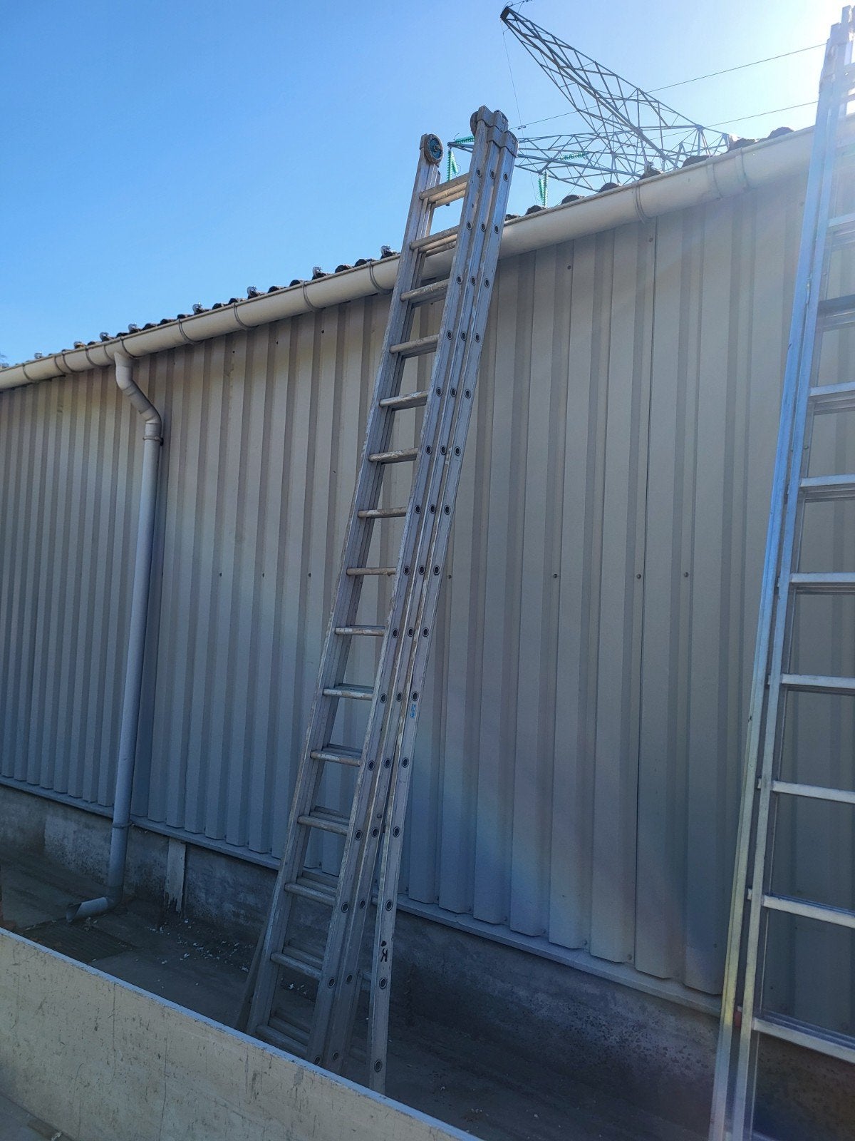 ladder solide 3x15 treden, Doe-het-zelf en Bouw, Ophalen of Verzenden, Ladder
