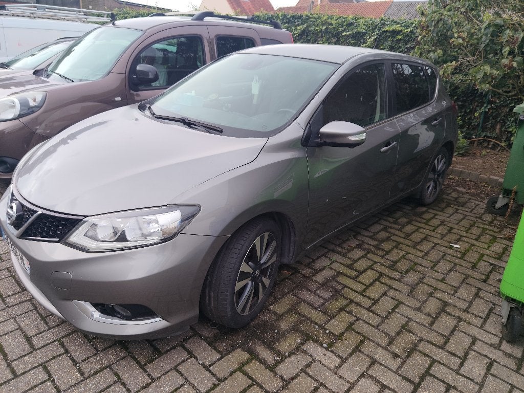 Nissan Pulsar 4000 €, Auto's, Nissan, Automaat, 5 deurs, Particulier, 119 g/km