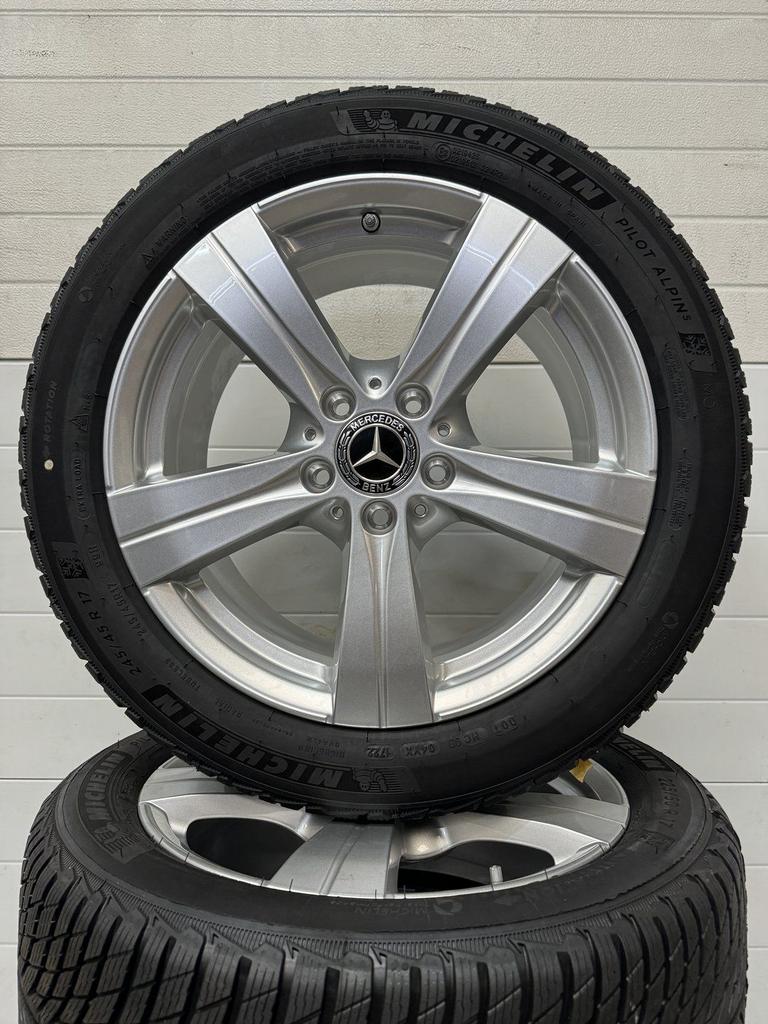 NIEUW 17’’MERCEDES C KLASSE W206 VELGEN WINTERBANDEN NW MODE, Neuf, Pneus et Jantes, Véhicule de tourisme, -