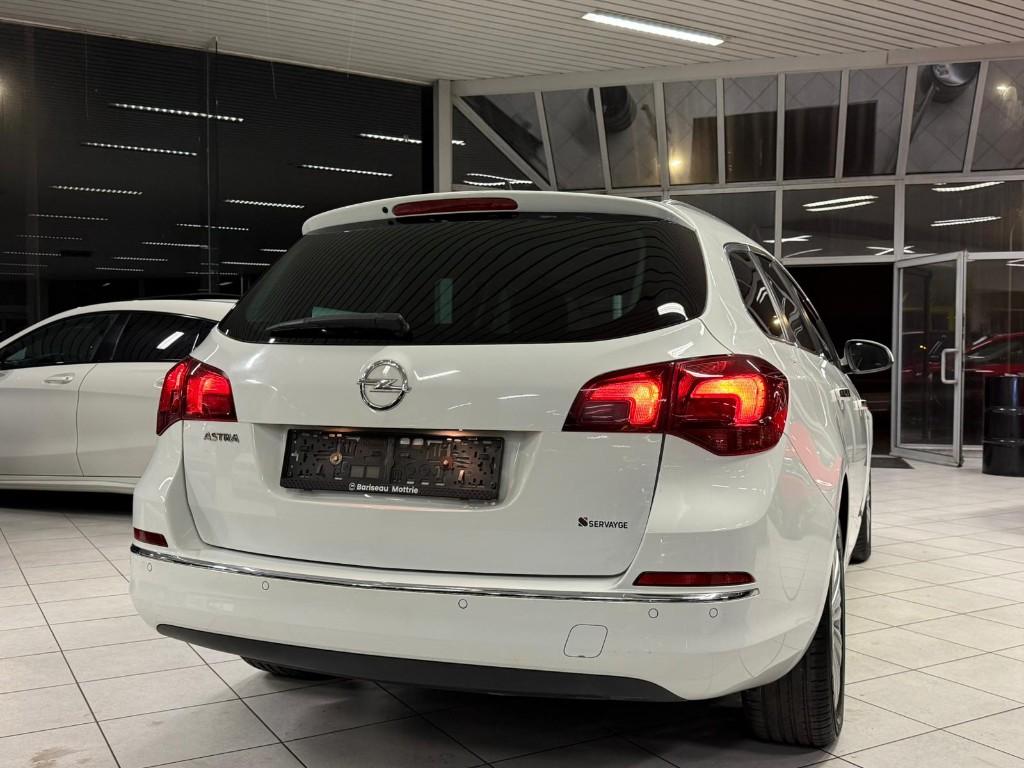 Opel Astra Sports Tourer 1.6i 85kW Euro5 Année 2013,77.000km, Autos, Cuir, Euro 5, Achat, https://public.car-pass.be/vhr/ba297c79-fc8b-47b6-9fee-db1fe58dccca