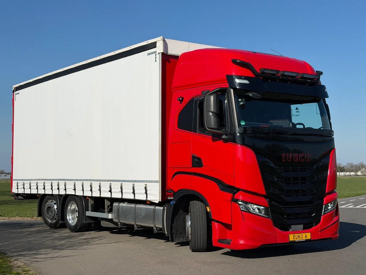 Iveco S-WAY 510 2Y3C (année de construction 2021), Achat, 375 kW, Euro 6, 11380 kg