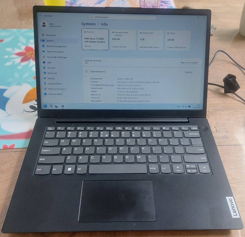 lenovo 14 inch laptop Ryzen 2,6GHZ 8GB ram 250GB SSD win11, Computers en Software, Windows Laptops, Gebruikt, 14 inch, SSD, 2 tot 3 Ghz