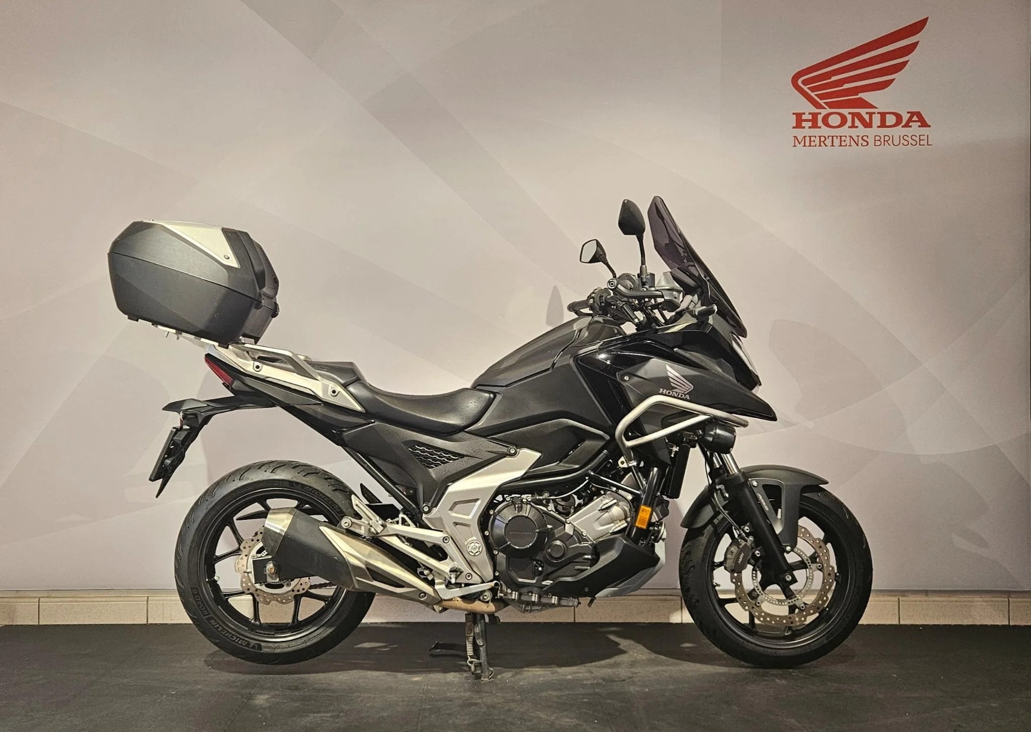 Honda NC750X (bj 2024), Motoren, 750 cc, Overig, Gebruikt, Bedrijf