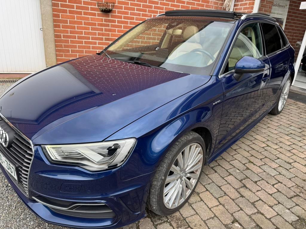 Audi A3 1,4 TFSI e-tron PHEV Ambition Pro Line + Toit Pano, Autos, Audi, Entreprise, A3, Caméra 360°, ABS, Caméra de recul, Phares directionnels