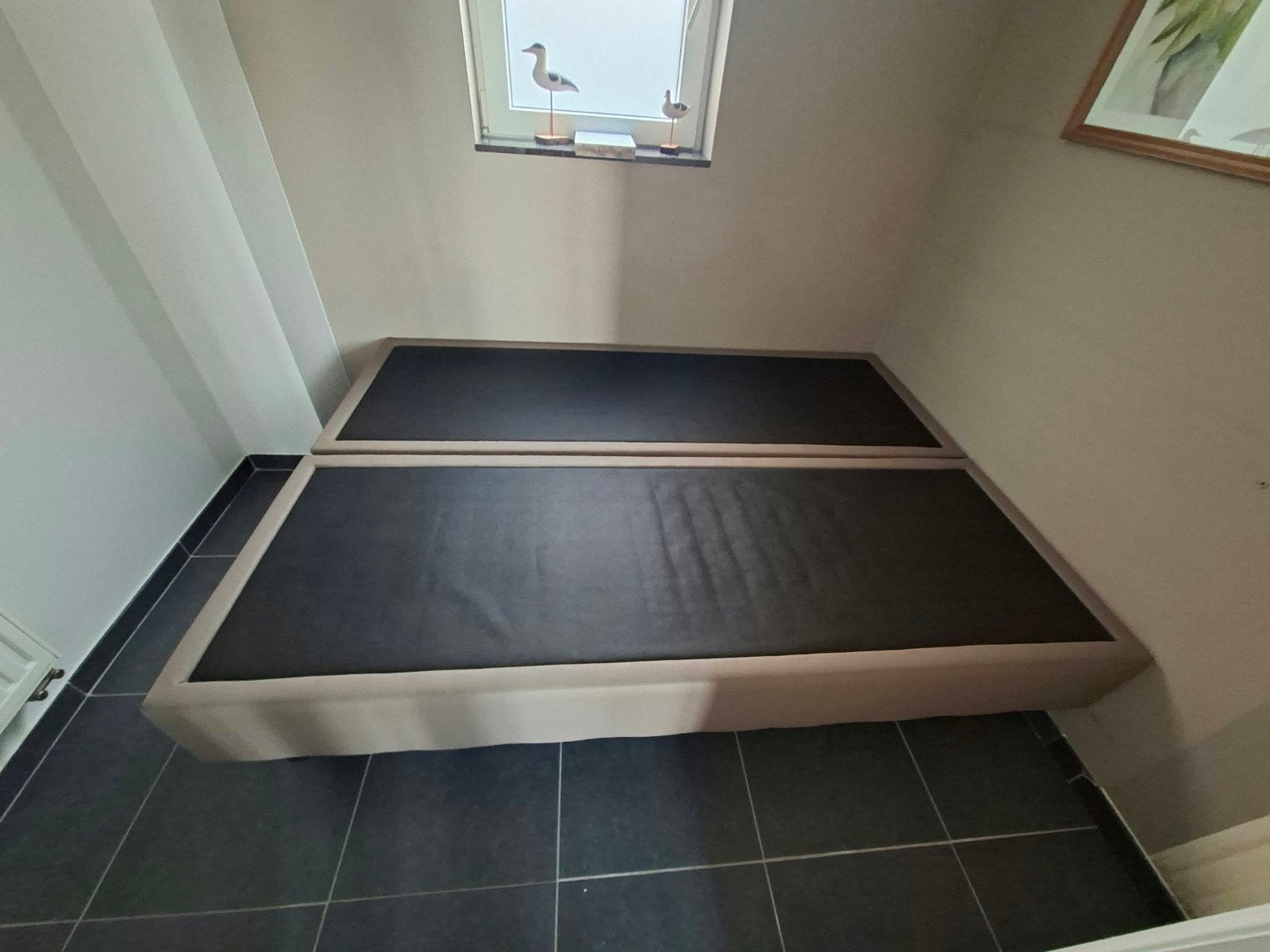 2x boxspring 70x200, Ophalen