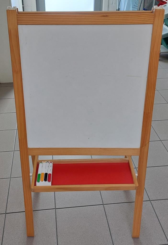 Schoolbord voor kinderen.  In heel goede staat., Ophalen